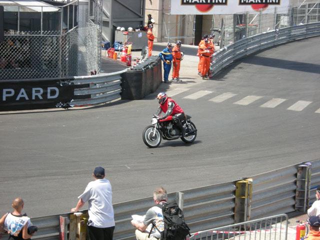 110.jpg
