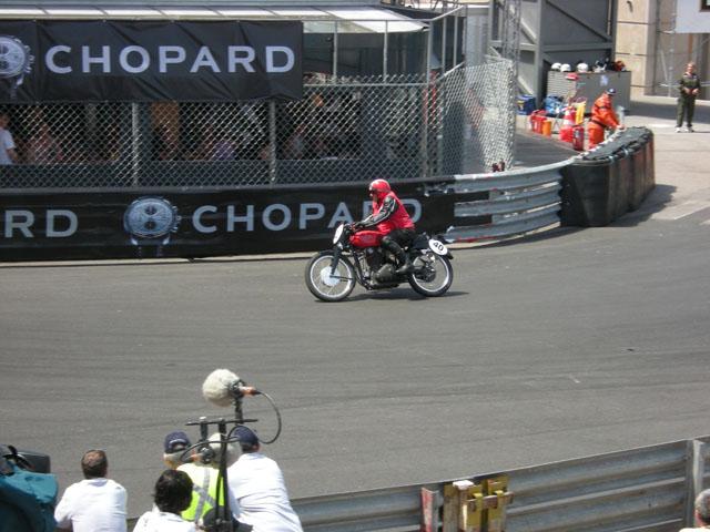 114.jpg